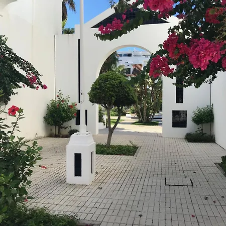 Apartment Well-located 3bdr In *